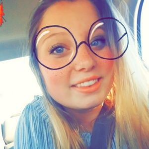 Meet your Posher, Anzley